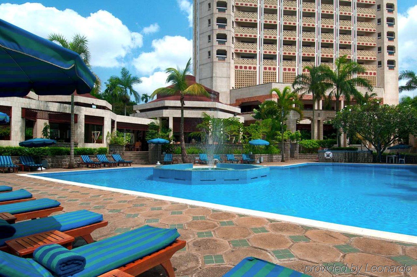 Hilton Yaounde Hotel Съоръжения снимка