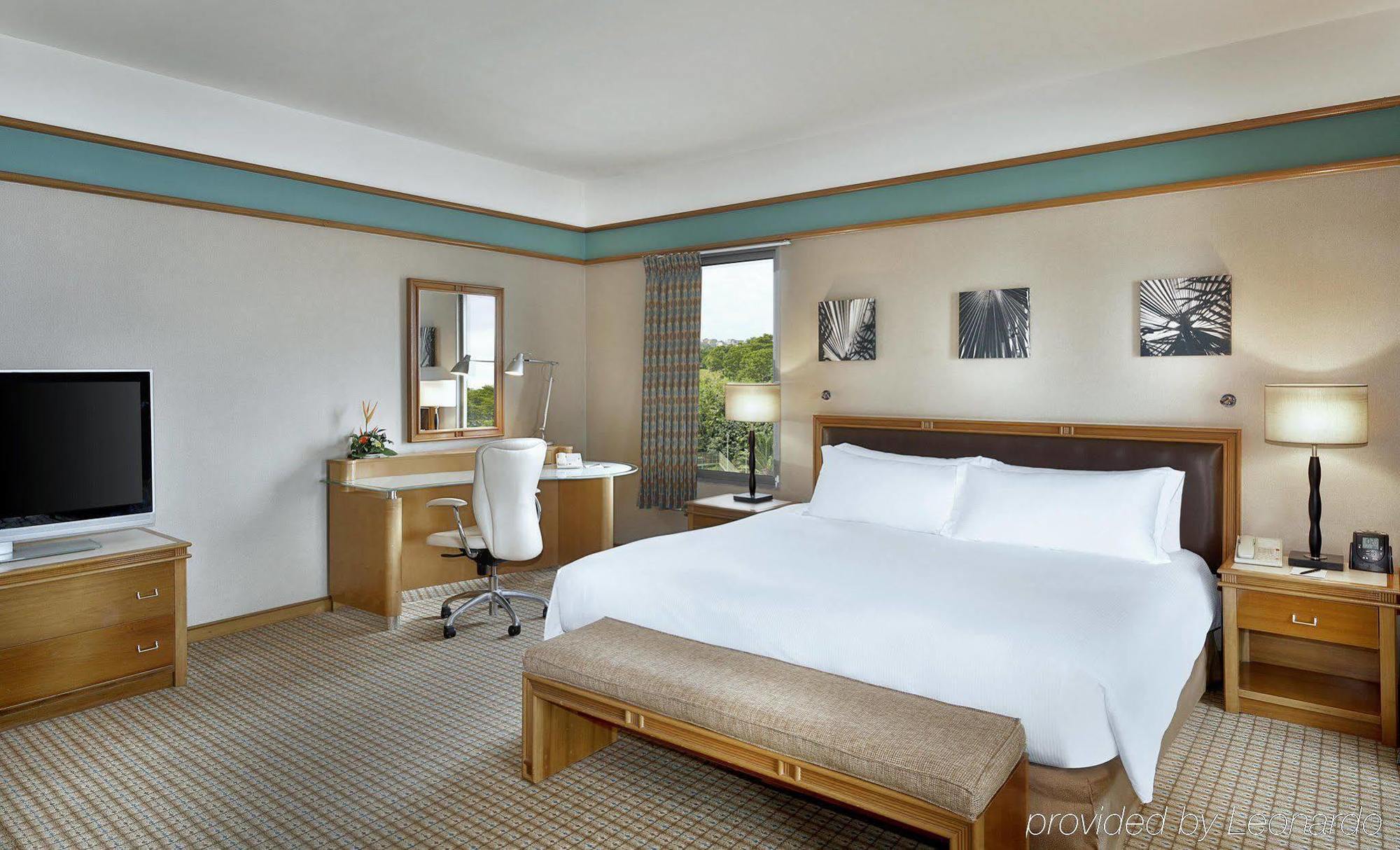 Hilton Yaounde Hotel Екстериор снимка