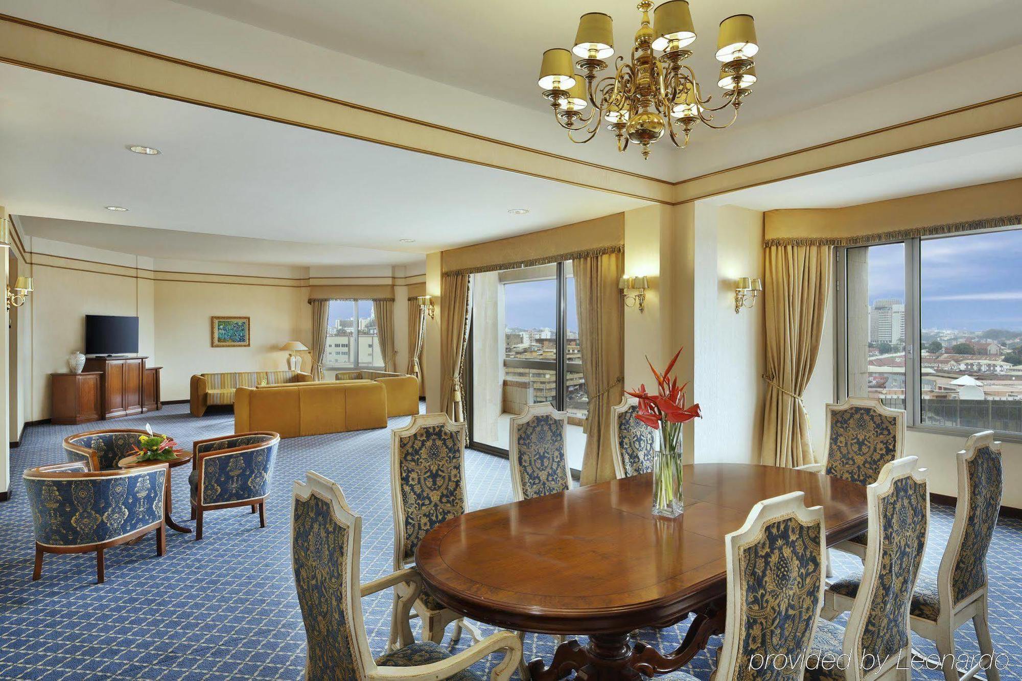 Hilton Yaounde Hotel Екстериор снимка