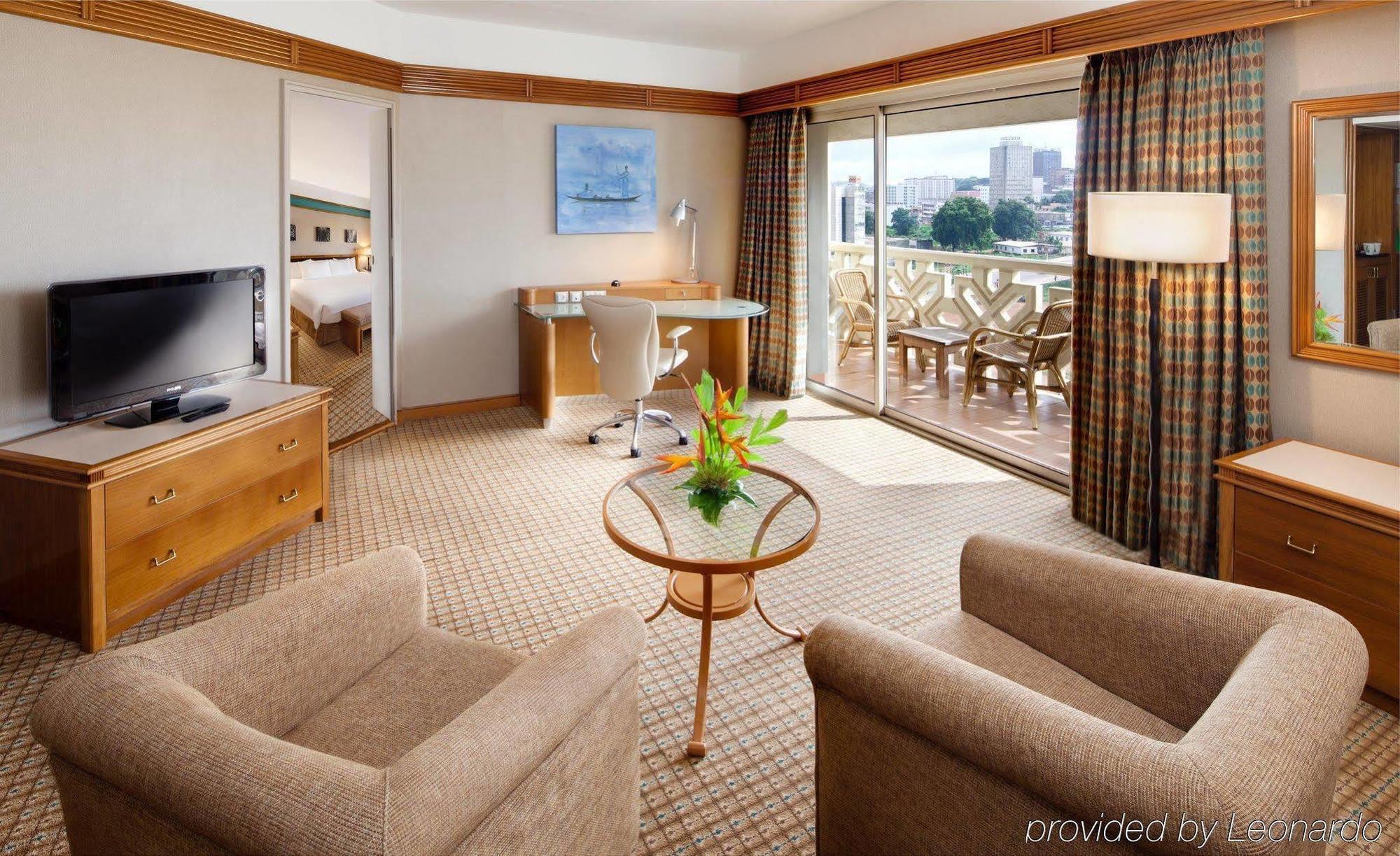 Hilton Yaounde Hotel Стая снимка